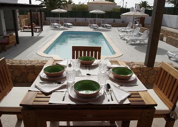 Pueblo Canario Apart-hotel Los Estancos