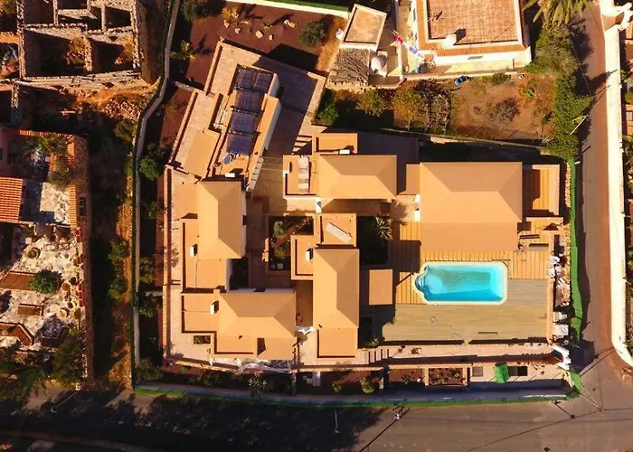 Apart-hotel Pueblo Canario